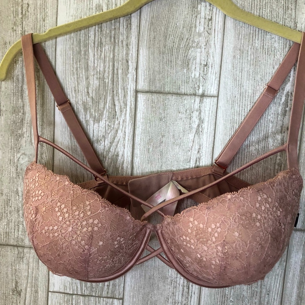 PINK by Victoria Secret Blush Pink Date Push Up Bra Size 36DD